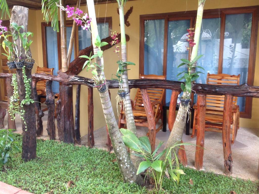 Ruan Mai Naiyang Beach Resort - SHA Plus Nai Yang Beach Exterior foto